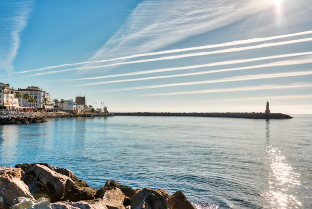 Playas Del Duque, Puerto Banus, Golf .Playa Y Compras Apartman Marbella Kültér fotó