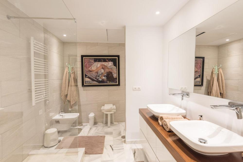 Playas Del Duque, Puerto Banus, Golf .Playa Y Compras Apartman Marbella Kültér fotó